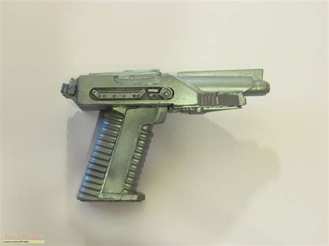 Star Trek: Enterprise Andorian pistol original prop weapon