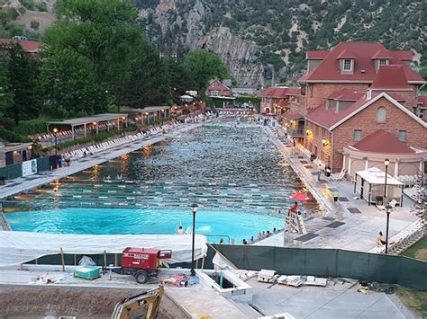 Glenwood Hot Springs Pool (Glenwood Springs) - 2021 All You Need to ...