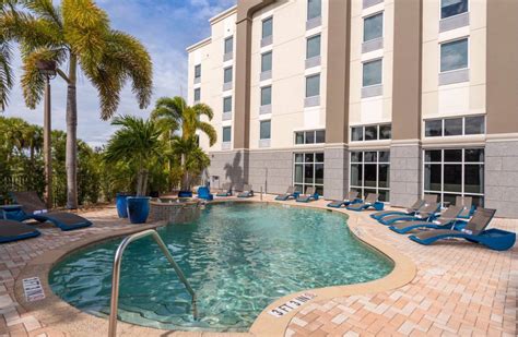 HAMPTON INN & SUITES FORT MYERS-COLONIAL BLVD - Updated December 2024 ...