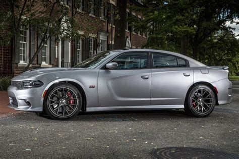 2018 Dodge Charger SRT 392 Pricing - For Sale | Edmunds