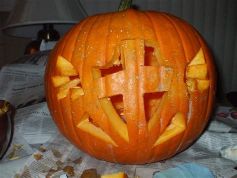 Christian Pumpkin by lavie-chan-lady on DeviantArt