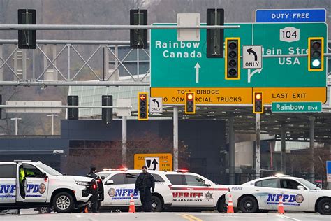 Rainbow Bridge vehicle explosion leaves 2 dead and shuts US-Canada border crossing – live ...