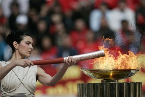 Olympic flame heads for Beijing