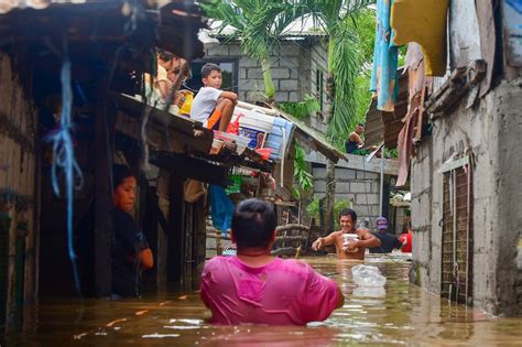 Typhoon Karding floods Bulacan towns | ABS-CBN News