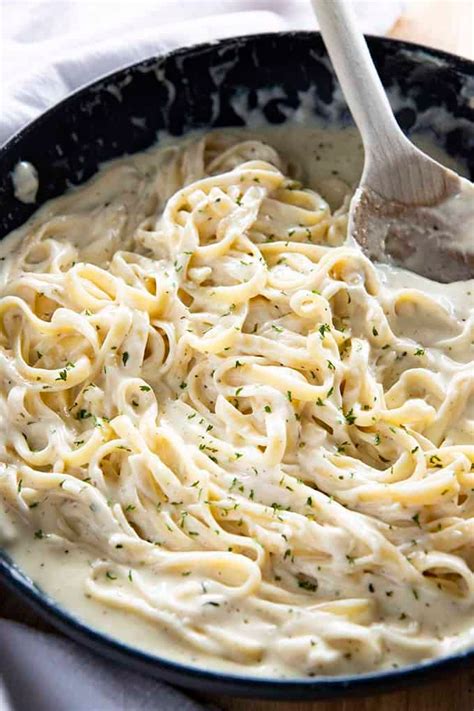 Best Homemade Alfredo Sauce - The Salty Marshmallow | Recipe | Homemade alfredo sauce, Homemade ...