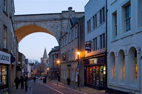 Mansfield town centre, Nottinghamshire. Mansfield Town, Brooklyn Bridge ...