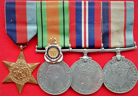 WW2 AUSTRALIAN ARMY MEDICAL CORPS GROUP OF 4 MEDALS NX30762 GARDEN ...