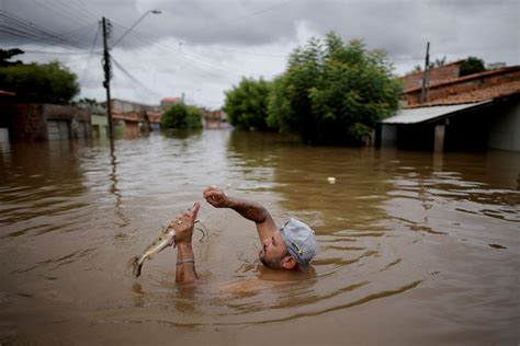 Heavy rain floods Brazil's Imperatriz | Daily Sabah