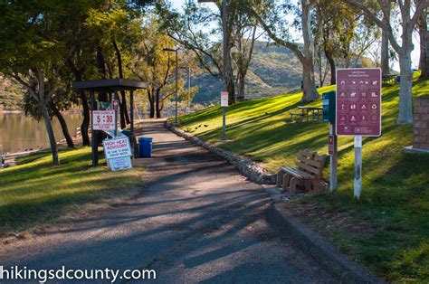 Lake Poway Loop - Hiking San Diego County