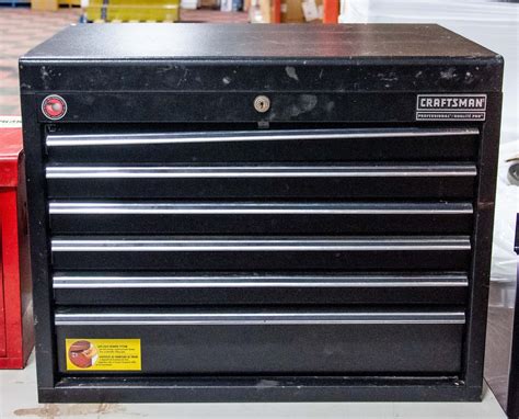 BLACK CRAFTSMAN 6 DRAWER TOOL BOX