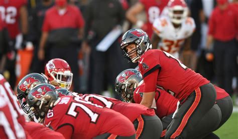 Tampa Bay Buccaneers fall to Kansas City Chiefs 27-24 in Week 12 | WFLA