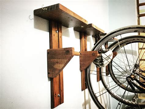 Soporte para bicicleta en Madera | Soportes para bicicletas, Colgador bicicletas, Madera