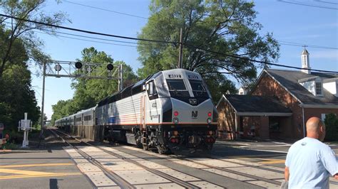 NJ Transit Bergen County Line Trains @ Radburn - Fairlawn (7/6/20) - YouTube