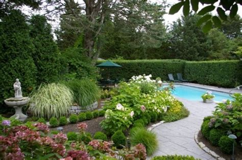 21 of The Best Landscape Hedge Ideas: #15 is Our Favorite! - The ...