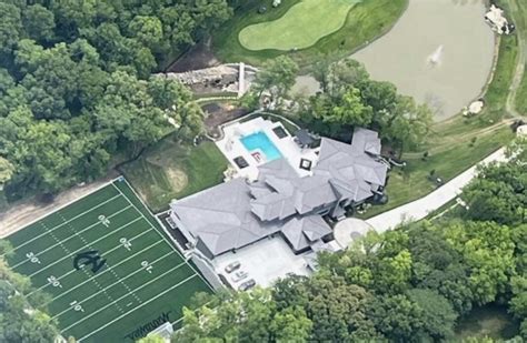 Photo: Patrick Mahomes' New House Looks Absolutely Insane - The Spun