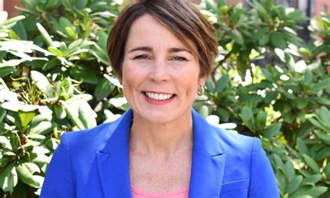 Maura Healey Is the First Out Lesbian to Be Elected Governor in the U.S ...