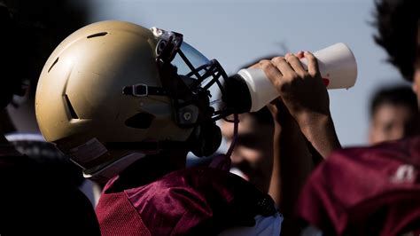 Gadsden football prepares for their upcoming game at practice