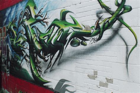 Dragon Graffiti by katchia on DeviantArt