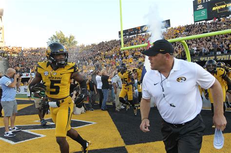 Odom excited about the improvement of the #Mizzou football roster ...