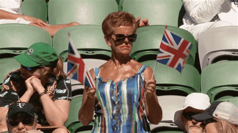 Uk To Aus Flag GIFs - Find & Share on GIPHY