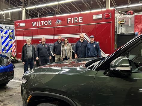 EV Club Brings EVs for Wilton First Responder Training | EV Club CT