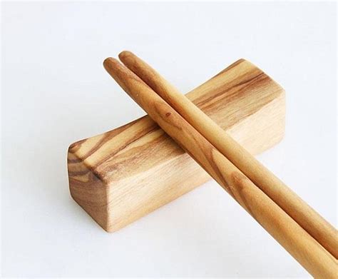 The different types of Japanese chopstick holders