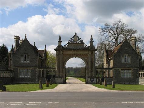 Gates to Englefield Estate © Pam Brophy :: Geograph Britain and Ireland