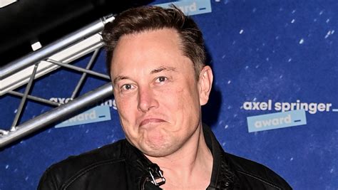 Twitter Isn't Happy About Who Elon Musk Was Sitting Next To At The ...