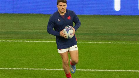 Paris 2024: Antoine Dupont will join the France rugby 7s team in January to prepare for the ...