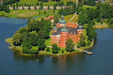 Gripsholm Castle Landmark in Mariefred, Stockholm, Sweden - landmark Reviews - Phone Number ...