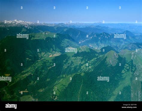 Aspe valley pyrenees hi-res stock photography and images - Alamy