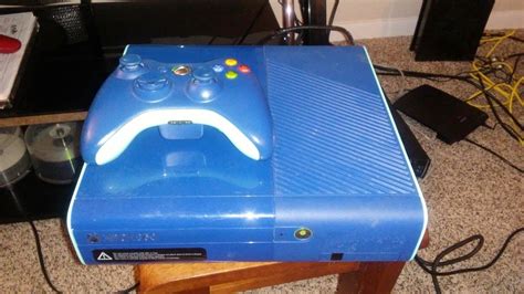 Xbox 360 E Particular Model Blue Bundle 500GB Blue Console - iCommerce on Web