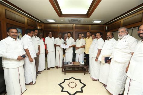 DMK Concludes Alliance Talks With CPI And VCK in Tamil Nadu; Offers 2 lok sabha seats to each ...