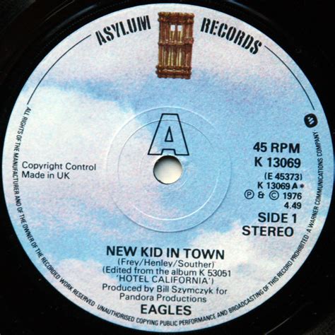 Eagles – New Kid In Town (1976, Solid Centre, Vinyl) - Discogs