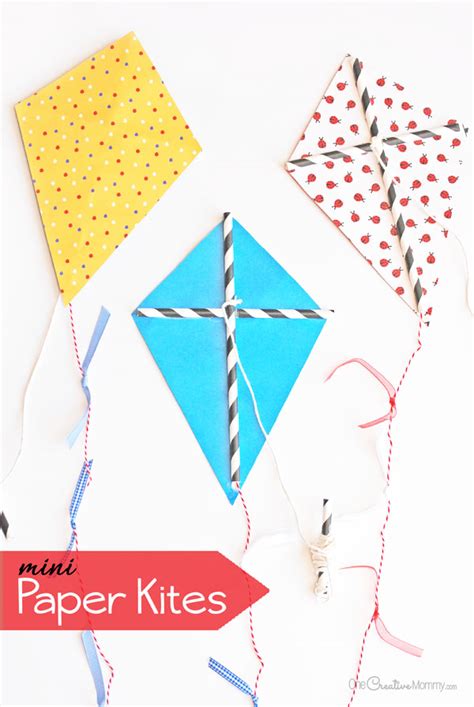 Bust boredom with these adorable mini paper kites! - onecreativemommy.com