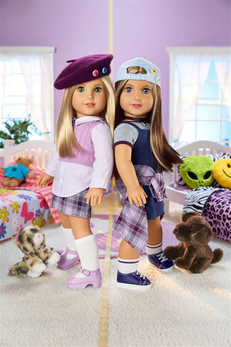 American Girl unveils twin dolls inspired by '90s nostalgia - ABC News