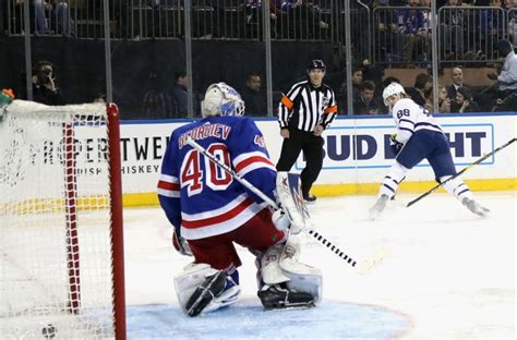 New York Rangers vs Maple Leafs: Blueshirts overmatched in 6-3 loss