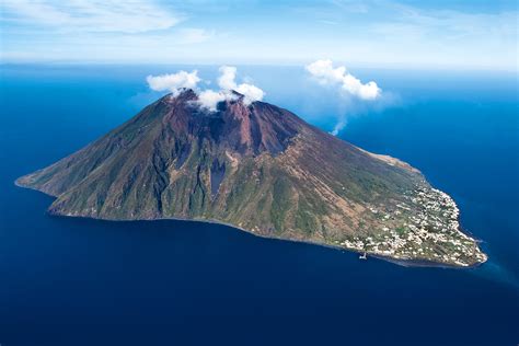 57. Climb to the top of Stromboli, Italy - International Traveller Magazine