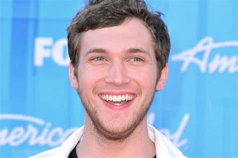 Phillip Phillips’ ‘Home’ Makes Chart History