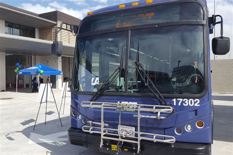 LA expands DASH bus system with new routes, weekend service - Curbed LA