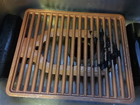 How do I clean the char off this “copper” grill? : r/CleaningTips