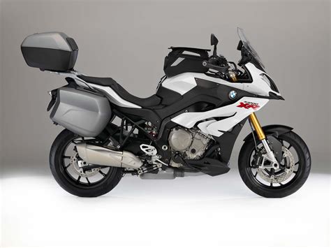 BMW S1000XR Mega Gallery - Asphalt & Rubber