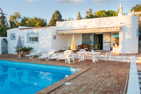 Holiday villas for rent in Faro, Portugal | Best prices