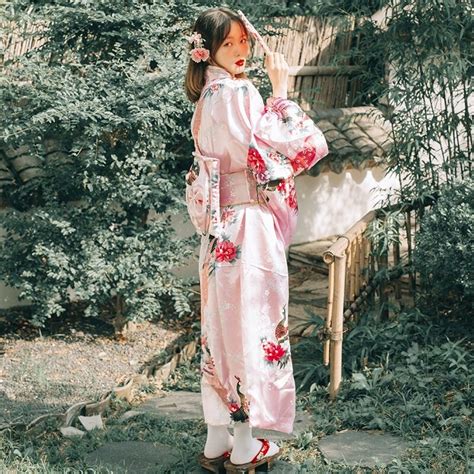 Kimono japonés rosa mujer | Mundo japones