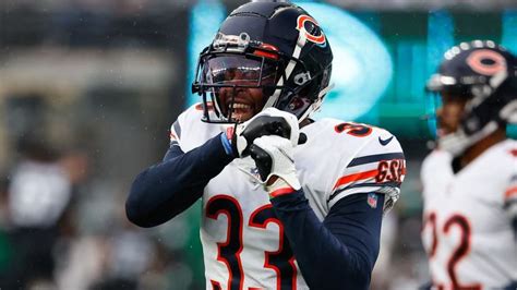 Jaylon Johnson plans to join Bears for OTAs next week - Yahoo Sports