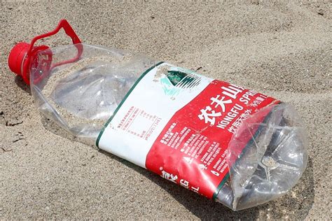 Plastic Waste from China and Japan Washes Up on Pohang Beaches | Be Korea-savvy