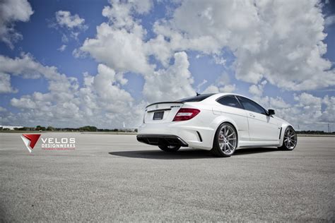 Mercedes-Benz C63 AMG Black Series on HRE Wheels - GTspirit