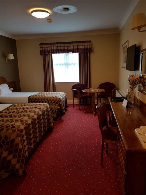 Dunsilly Hotel Rooms: Pictures & Reviews - Tripadvisor