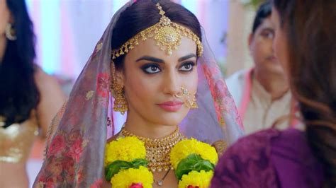 Watch Naagin Season 3 Episode 66 : Bela Hits Back! - Watch Full Episode Online(HD) On JioCinema