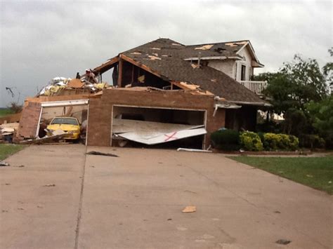 File:EF2 tornado damage example (2).jpg - Wikimedia Commons